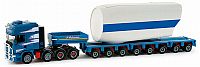 P Adams Schwertransport, St. Vith / Recht: Modell von Herpa - 158077